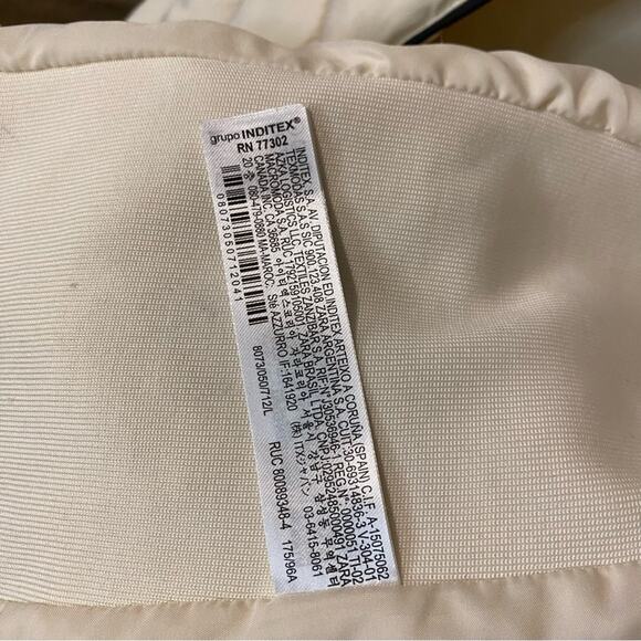 Zara White Quilted Puffer Vest large - Picture 8 of 8